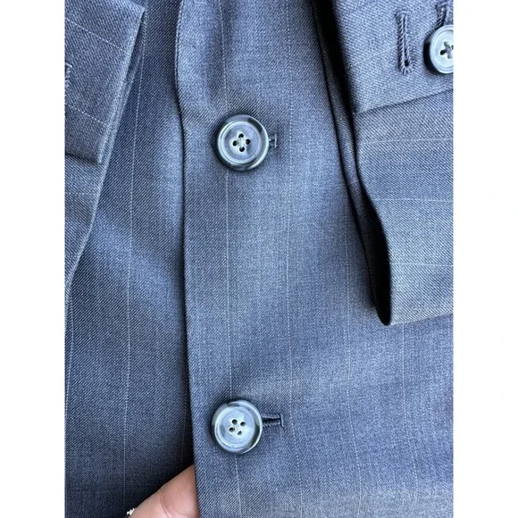 Lord's Tailor Custom Tailored Sport Coat Gray Pinstripe Super 120's Wool 44R